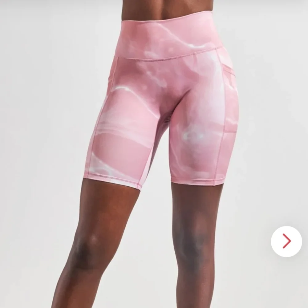 BuffBunny Limitless Biker Shorts Size XS Rose Quartz Pockets NEW